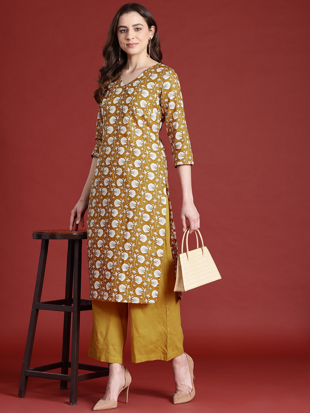 

Anouk Floral Print Pure Cotton Kurta with Palazzos, Khaki