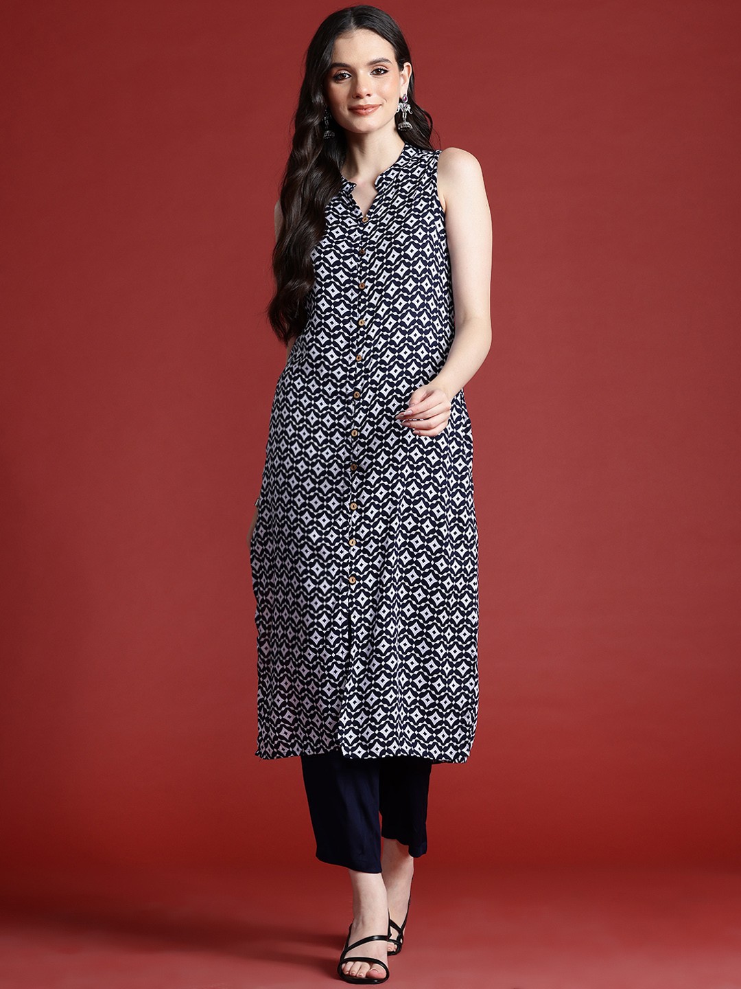 

Anouk Ethnic Motifs Print Kurta with Trousers, Navy blue
