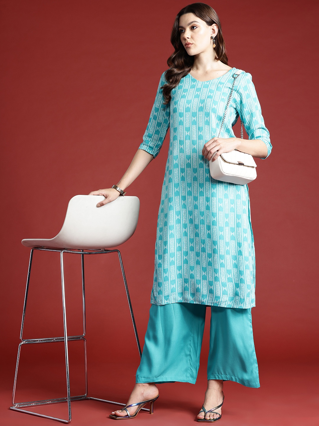 

Anouk Geometric Printed Regular Kurta with Palazzos, Blue