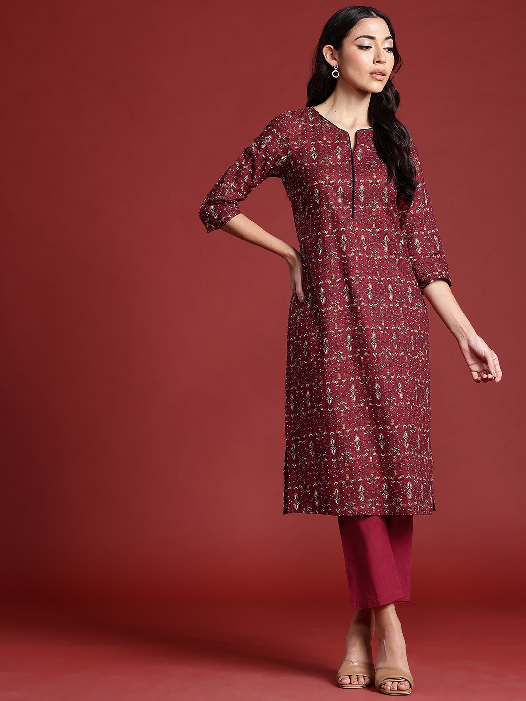

Anouk Women Ethnic Motifs Printed Pure Cotton Kurta with Trousers, Red