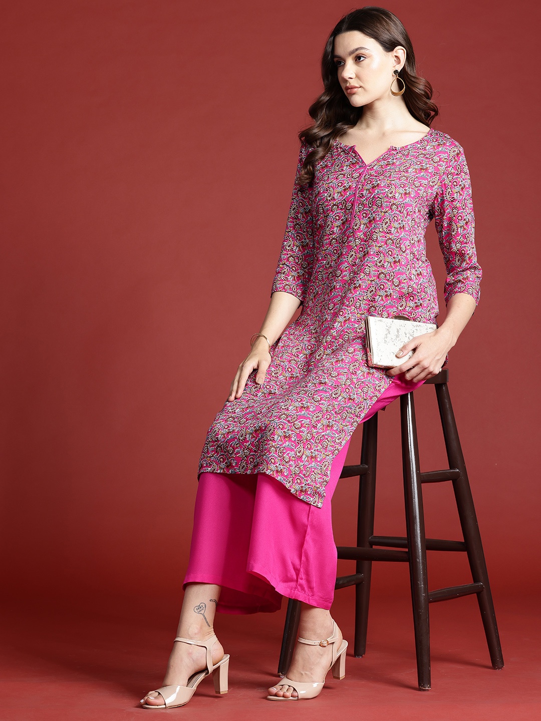 

Anouk Floral Print Regular Kurta with Palazzos, Pink
