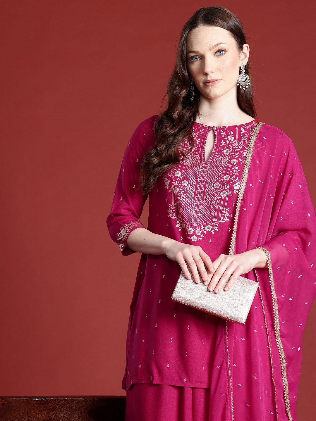 

Anouk Floral Foil Print Kurta with Palazzos & Dupatta, Fuchsia