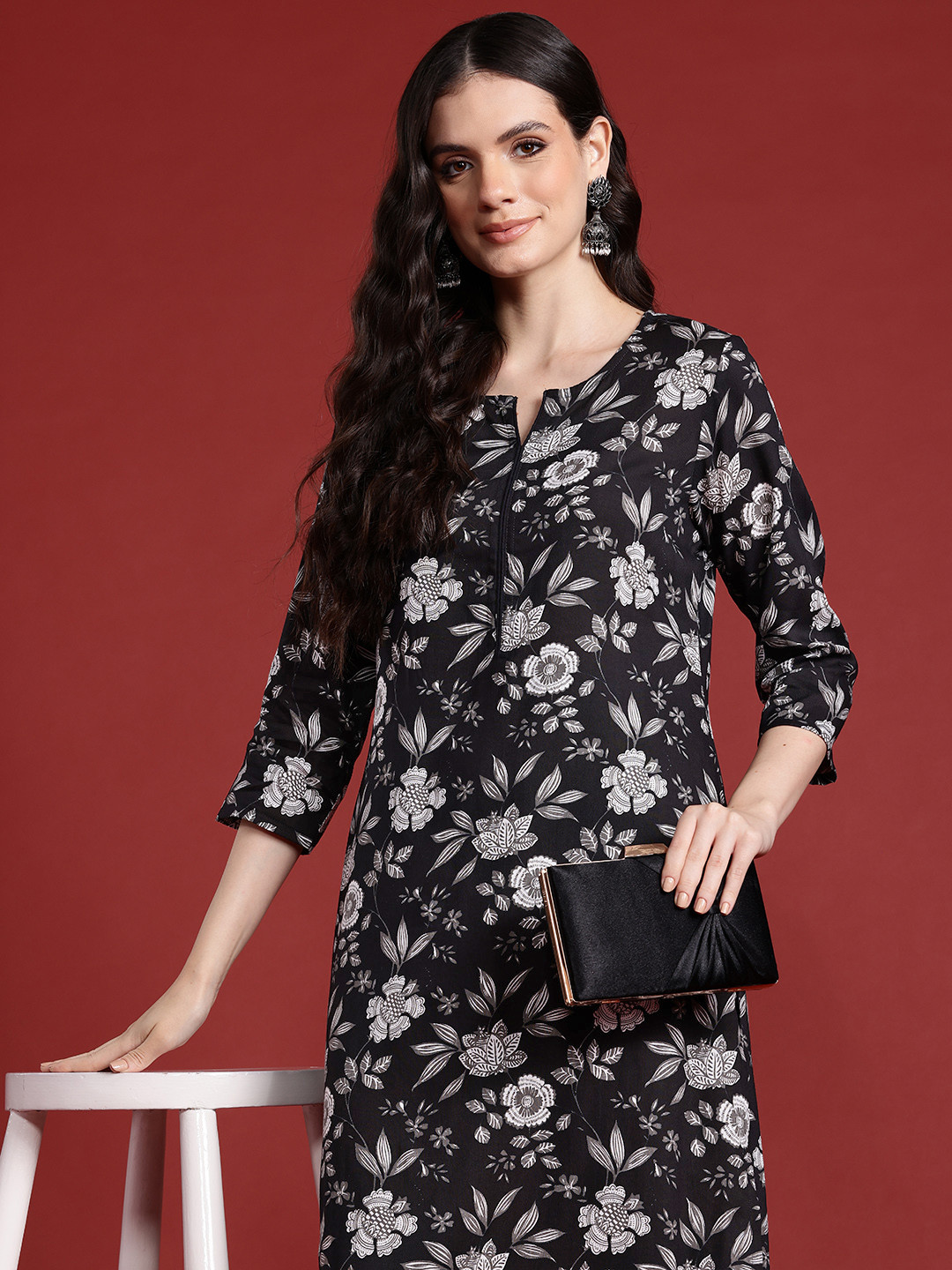 

Anouk Floral Printed Regular Kurta with Palazzos, Black