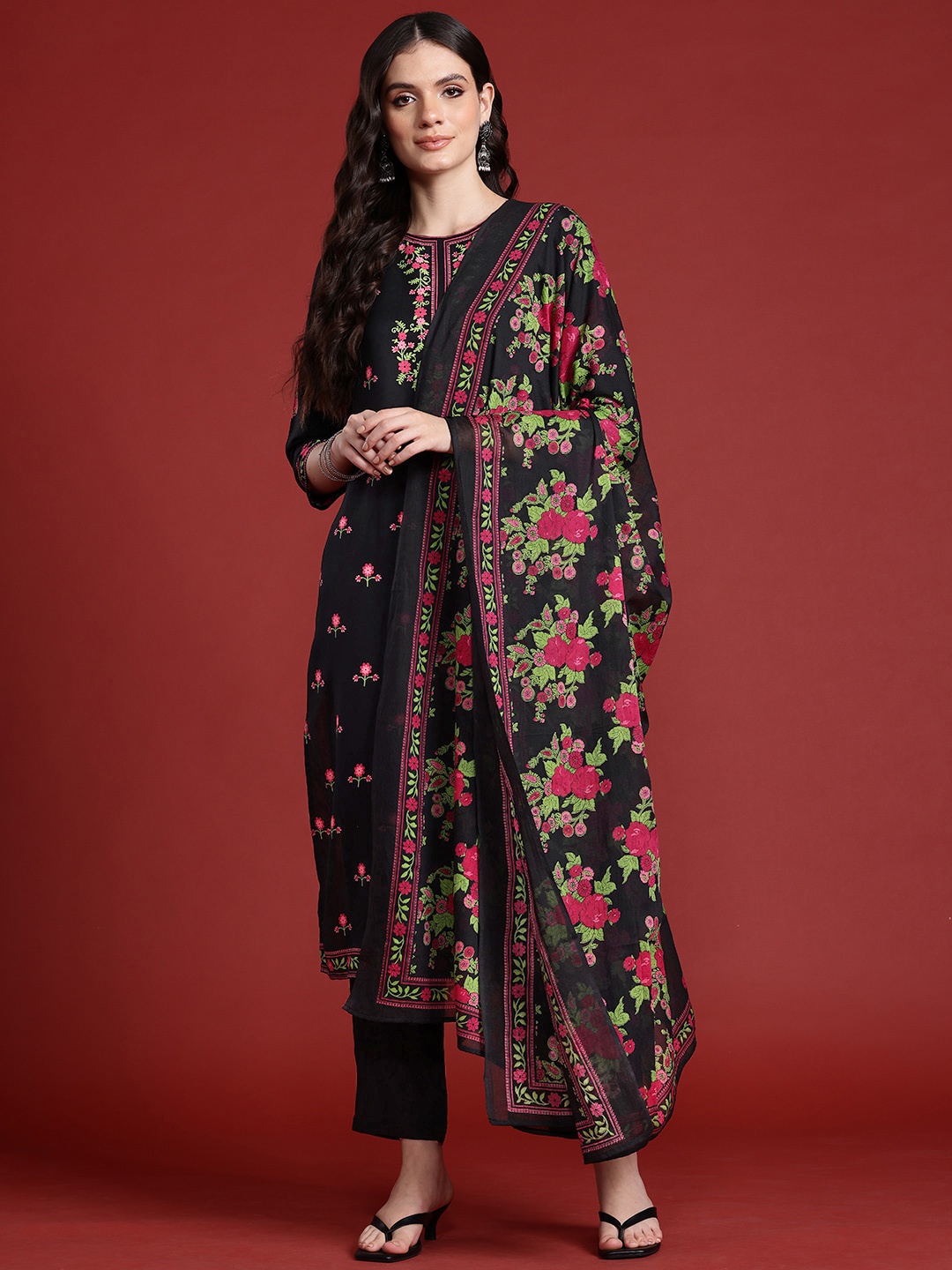 

Anouk Floral Printed Regular Kurta with Trousers & With Dupatta, Black