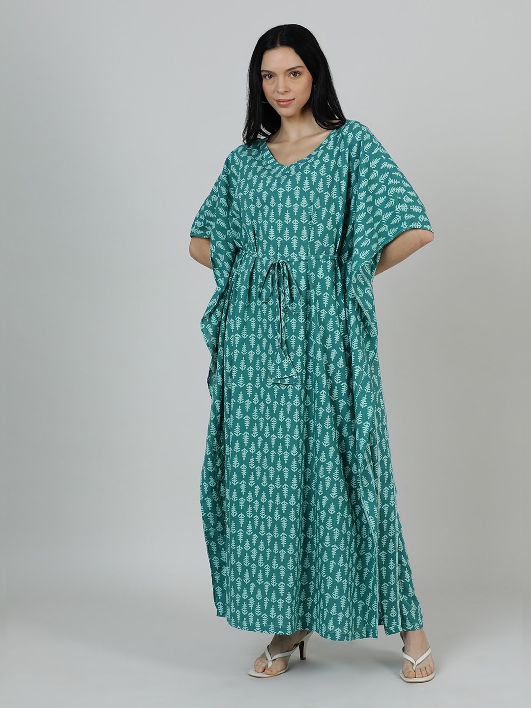 

mackly Ethnic Motifs Printed V-Neck Kimono Sleeve Kaftan Maxi Dress, Green