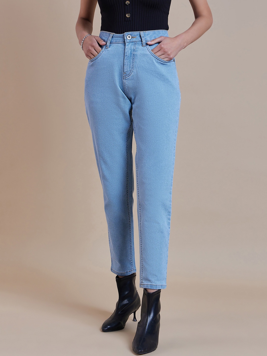 

The Roadster Lifestyle Co. Women Blue Comfort Mom Fit High-Rise Stretchable Jeans