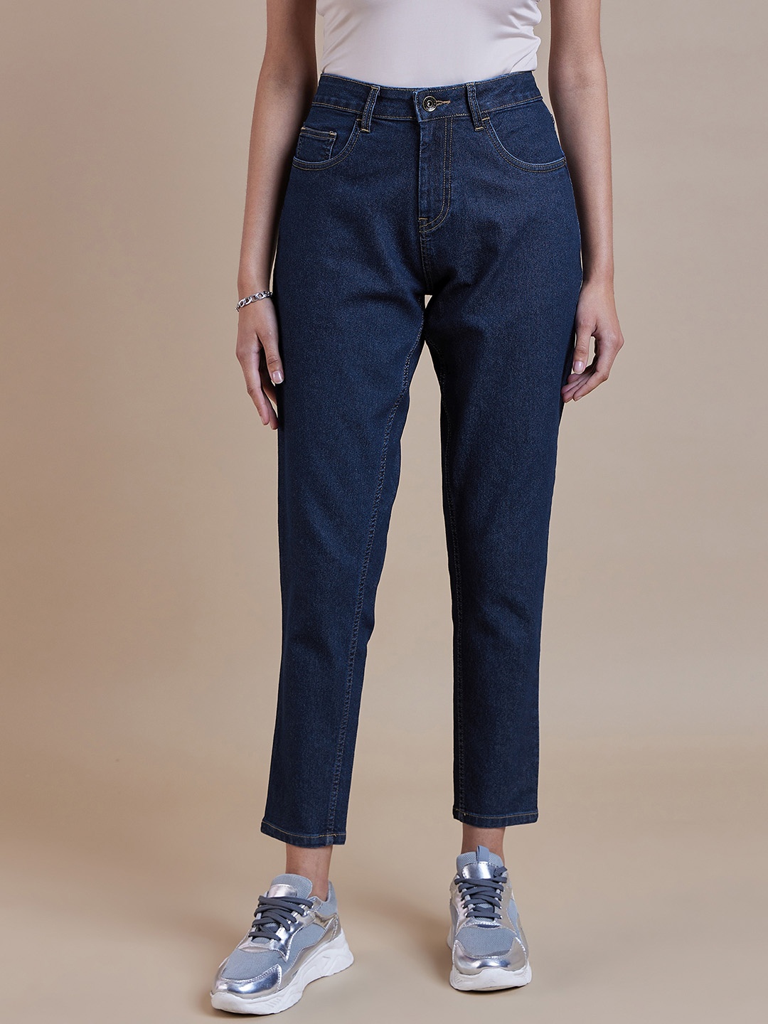 

The Roadster Lifestyle Co. Women Blue Comfort High Rise Cropped Stretchable Jeans