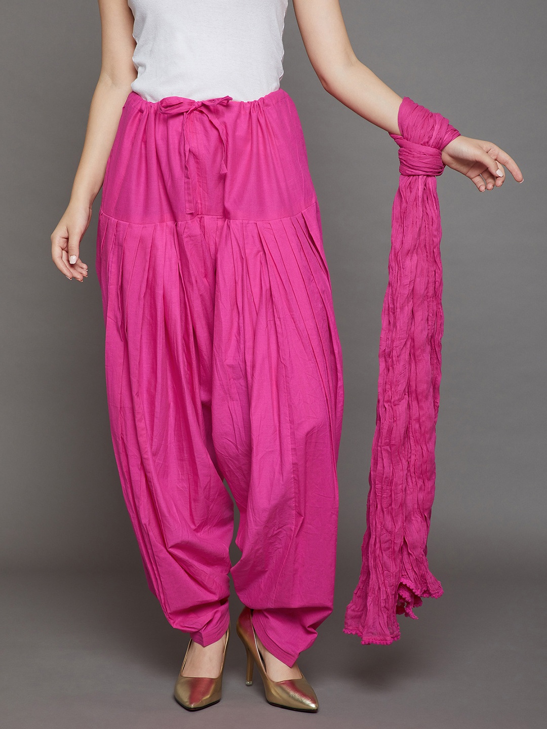 

THE PAJAMA FACTORY Loose-Fit Patiala With Dupatta, Pink