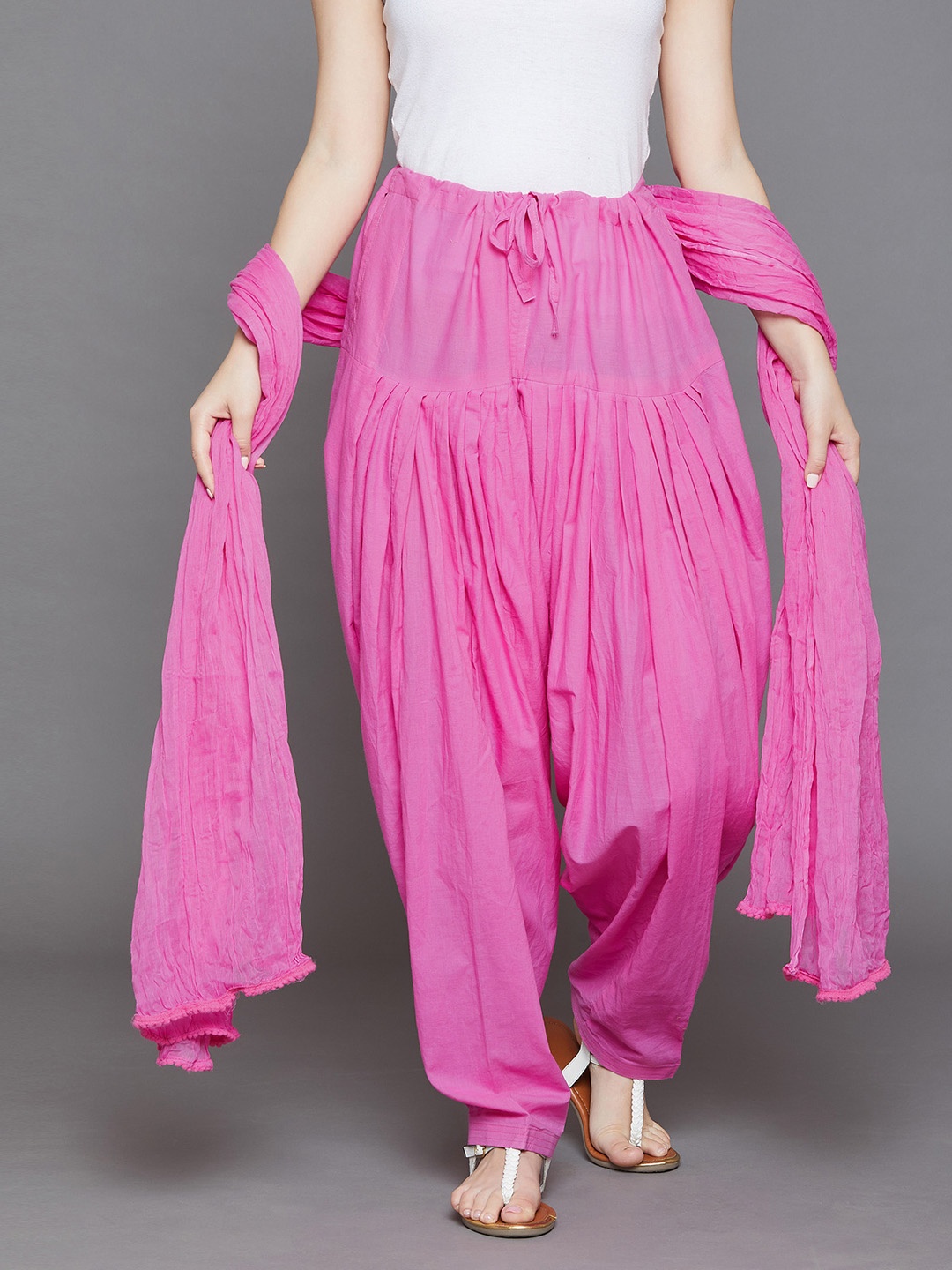 

THE PAJAMA FACTORY Loose Fit Cotton Patiala and Dupatta, Pink