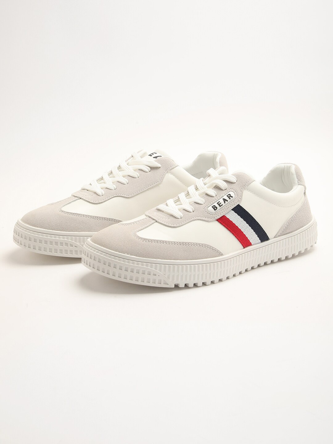 

THE BEAR HOUSE Men Colourblocked Sneakers, White