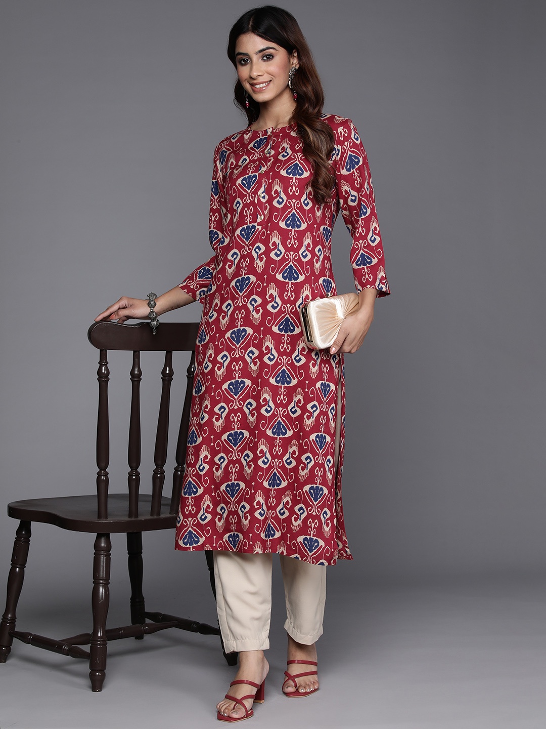 

Indo Era Women Printed Kurta, Maroon