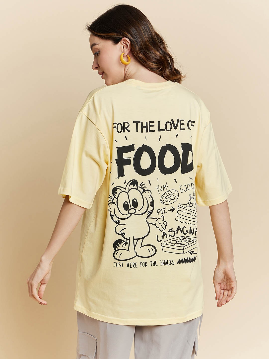 

COLOR CAPITAL Printed Three-Quarter Sleeves Cotton Round Neck T-shirt, Cream