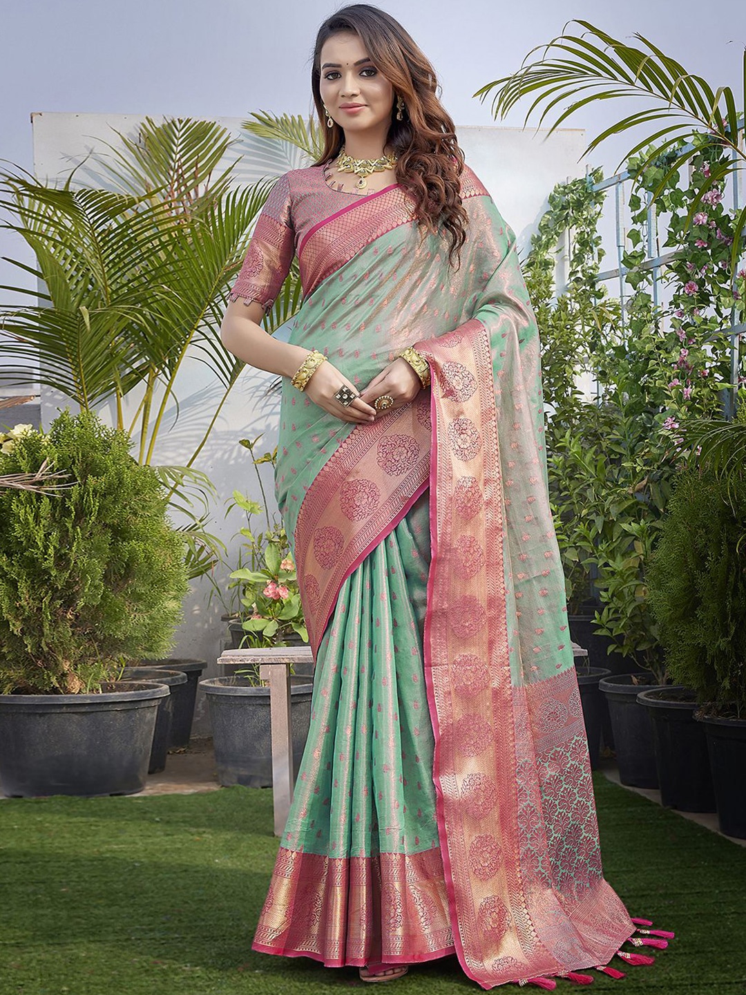 

Satrani Woven Design Zari Organza Saree, Turquoise blue