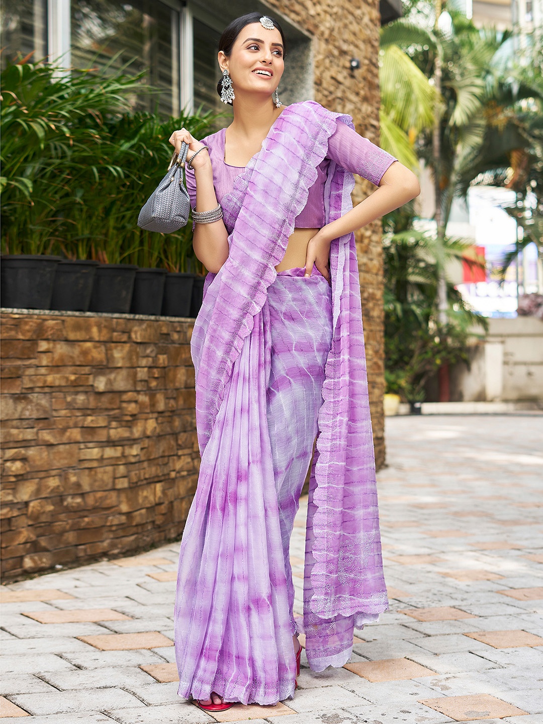 

Satrani Tie and Dye Printed & Woven Zari Strips Saree, Purple