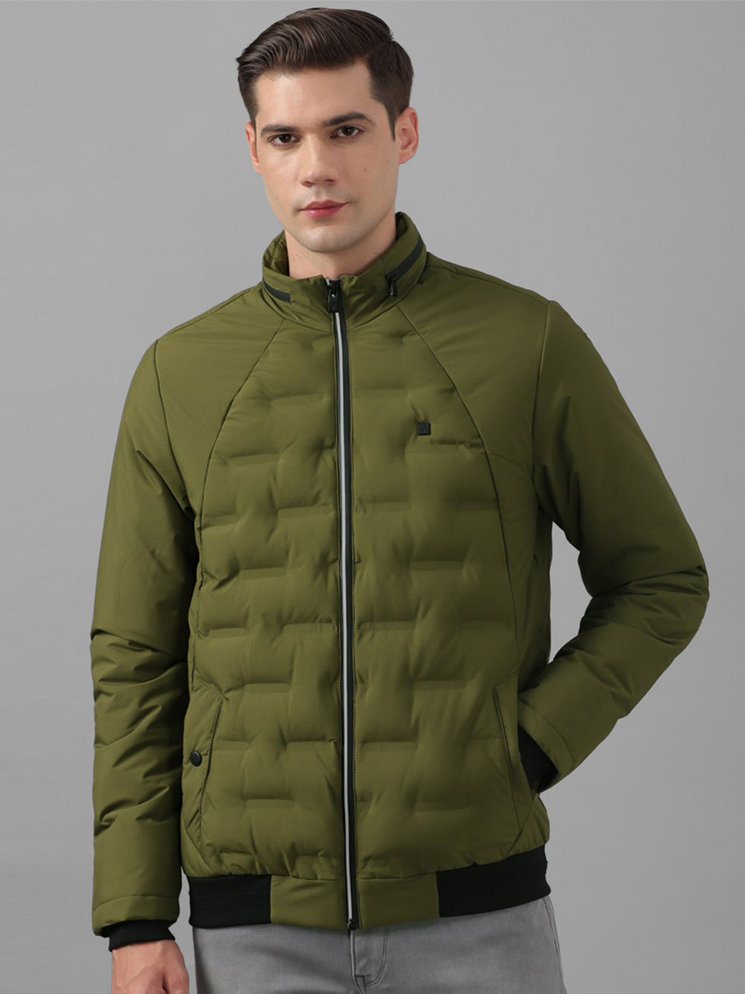 

Allen Solly Hooded Long Sleeves Cotton Bomber Jacket, Green