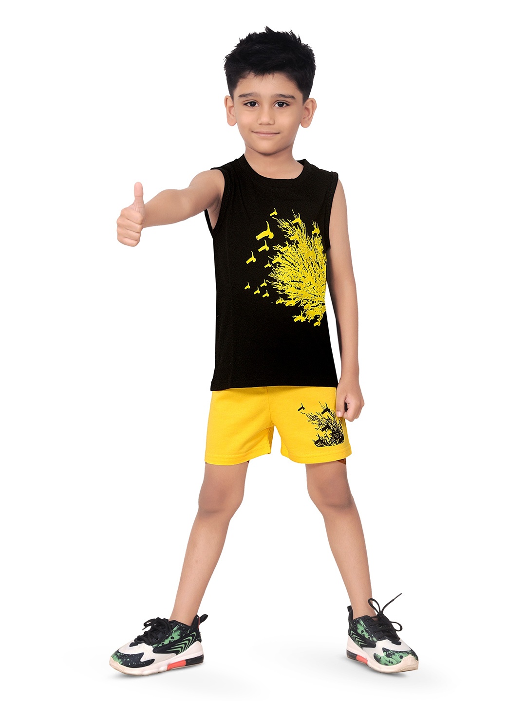 

BAESD Boys Printed T-shirt with Shorts, Black