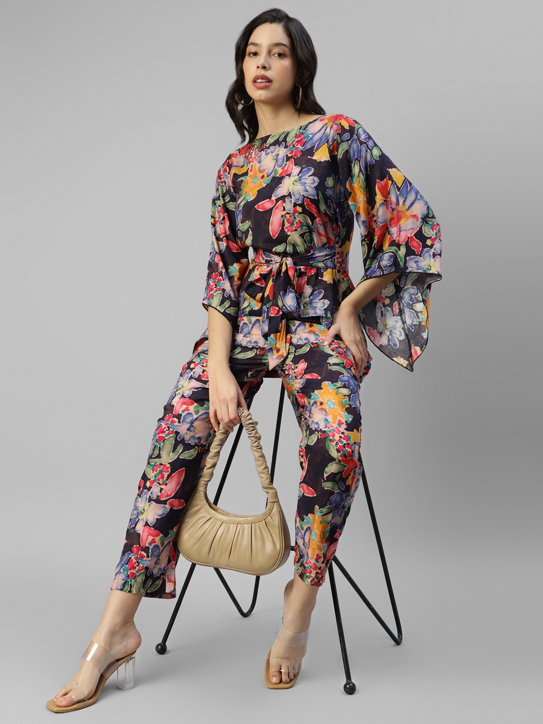 

DEEBACO Floral Printed Boat Neck Top With Trousers, Black