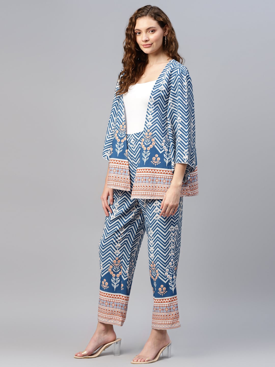 

DEEBACO Floral Printed Shrug & Trousers, Blue