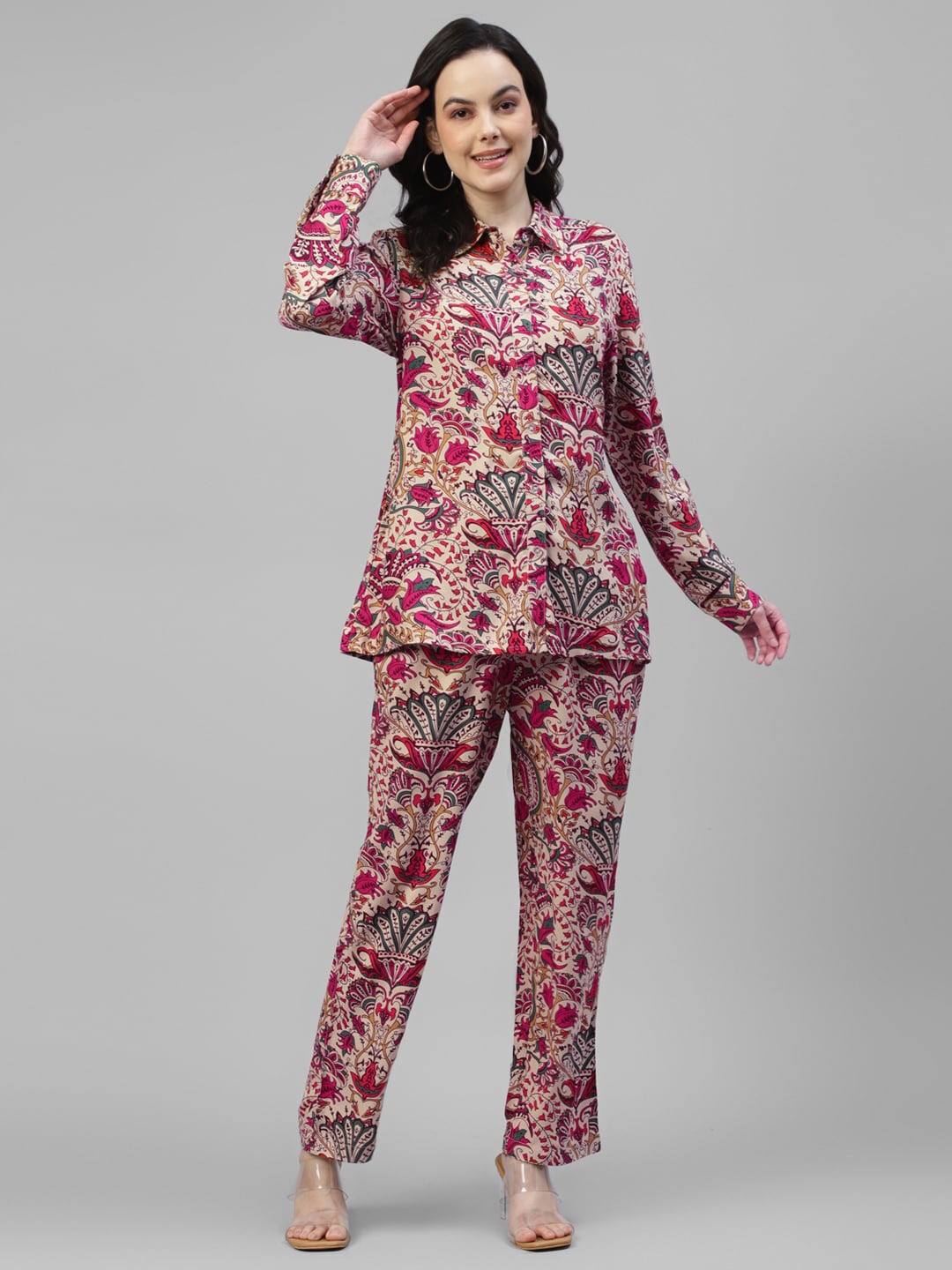 

DEEBACO Floral Printed Shirt With Trousers Co-Ords, Beige
