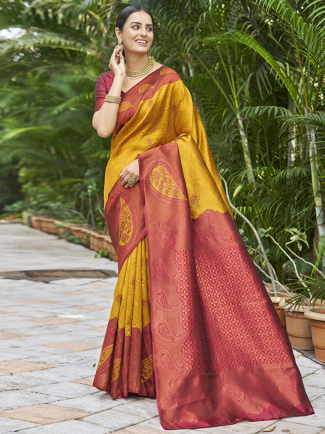 

Mitera Yellow & Maroon Floral Woven Design Zari Saree