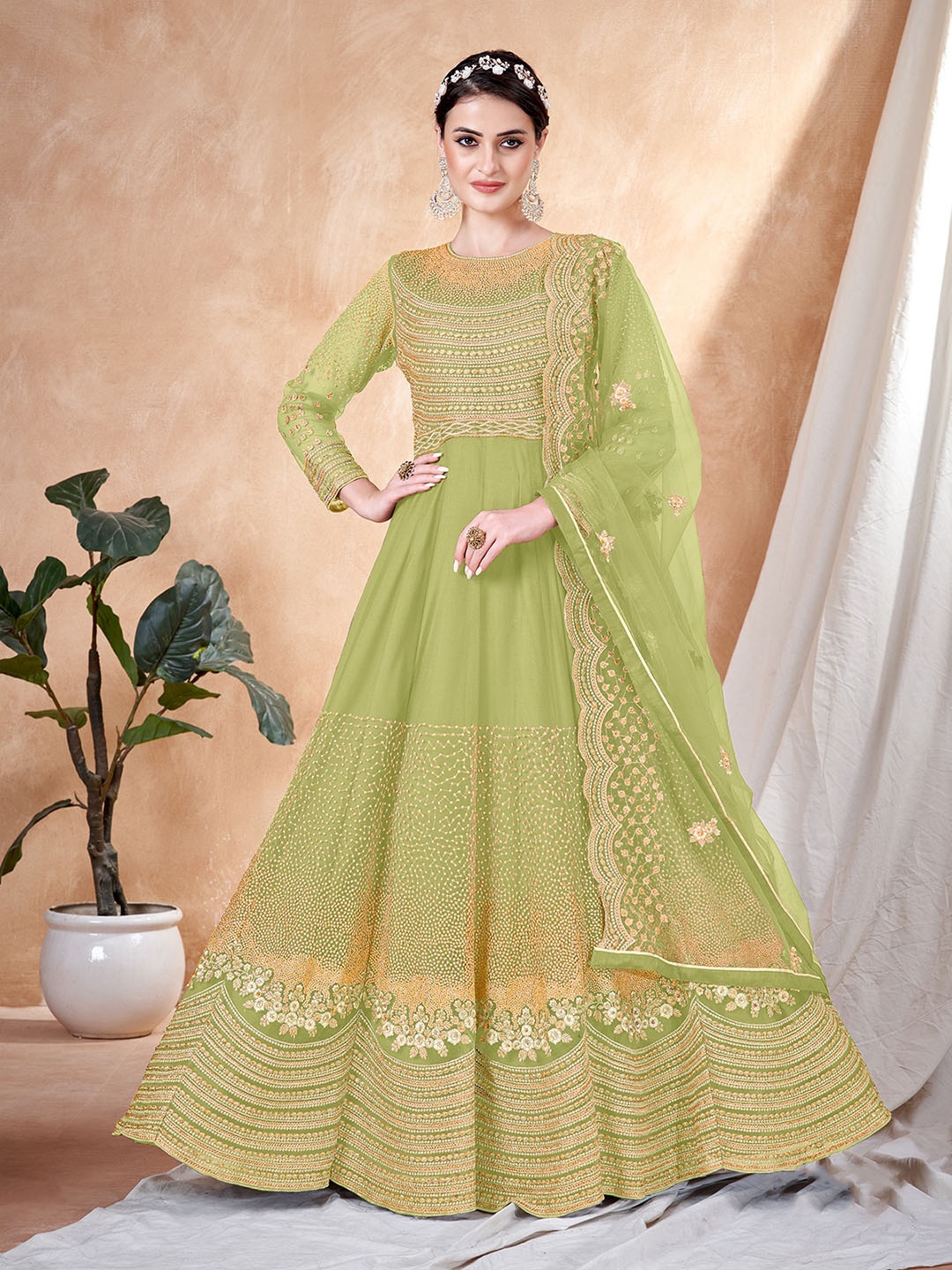 

ODETTE Embroidered Semi Stitched Kurta Set With Inner, Green