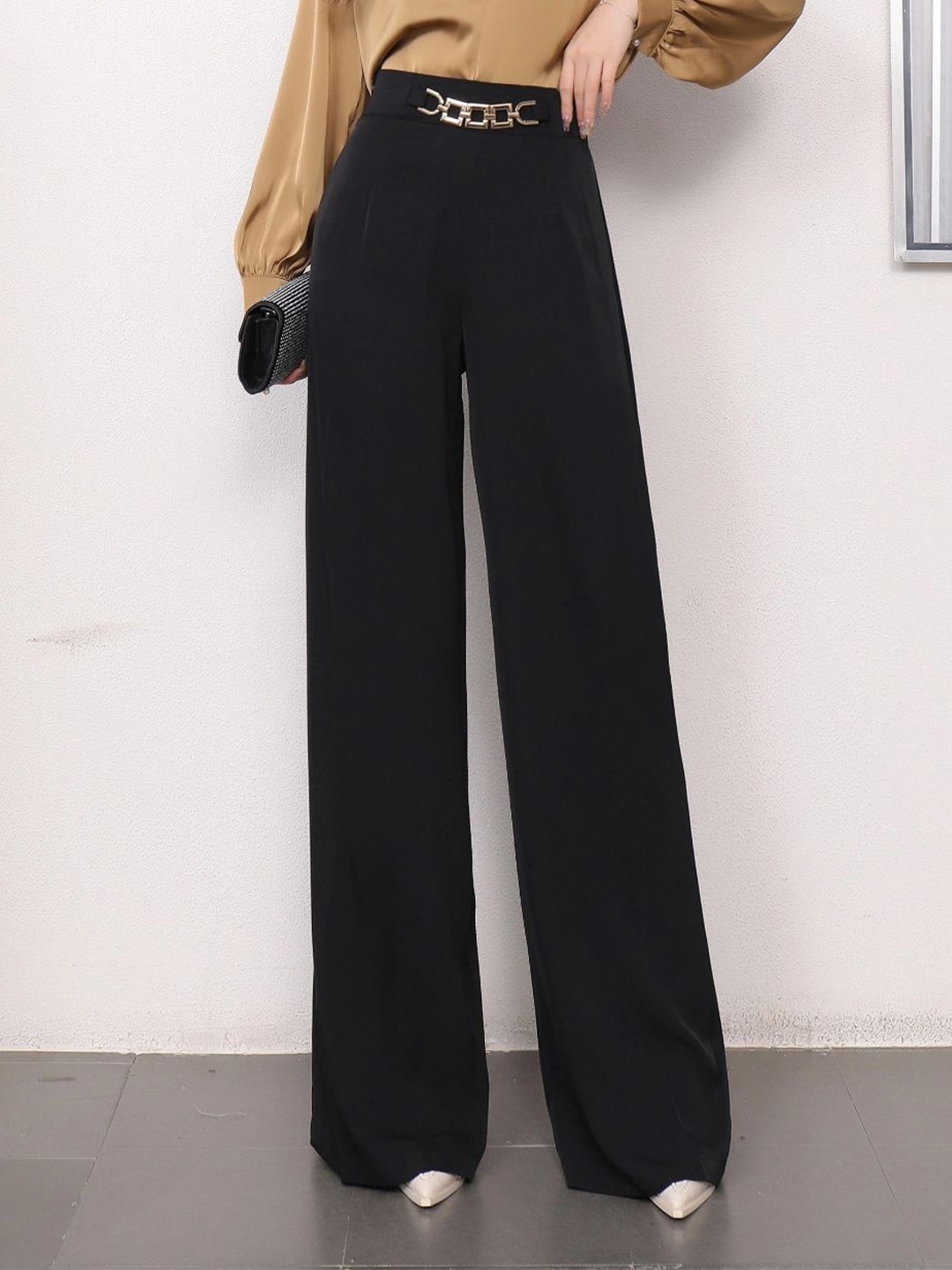 

StyleCast Women Black Flared Trousers