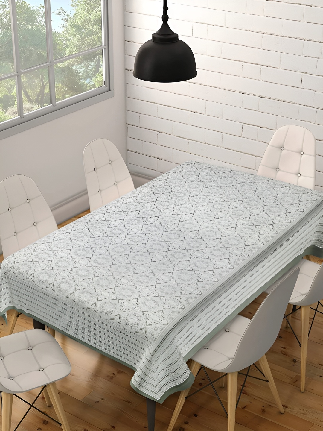 

Texstylers Grey & White Ethnic Motifs Printed Printed Cotton Table Cover