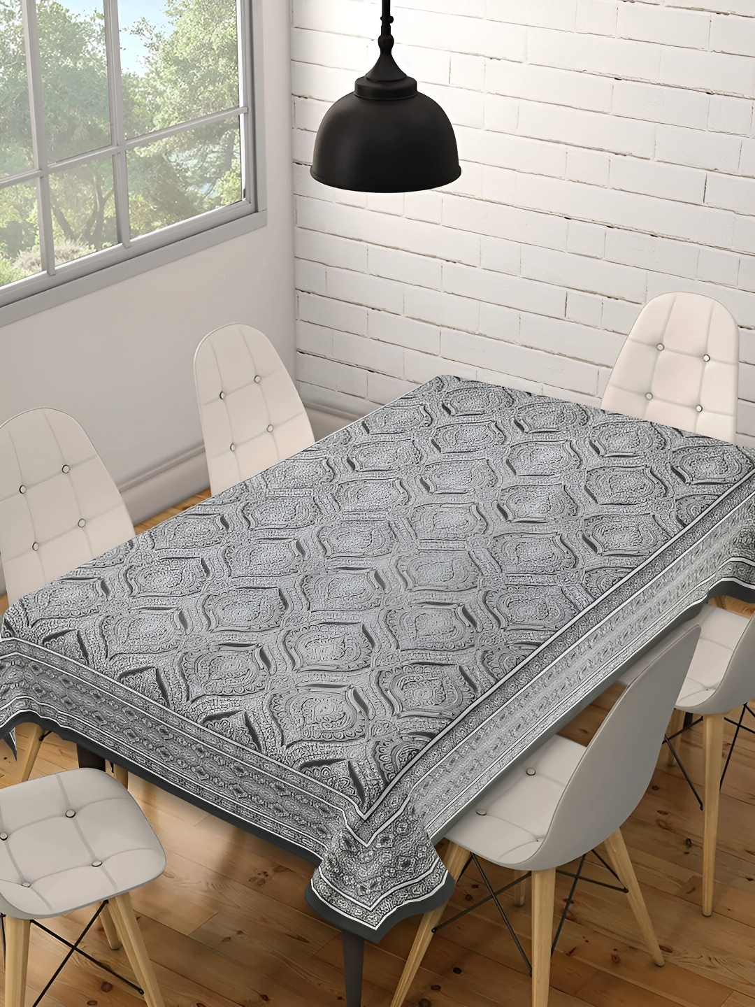 

Texstylers Grey & White Ethnic Motifs Printed Cotton Table Cover