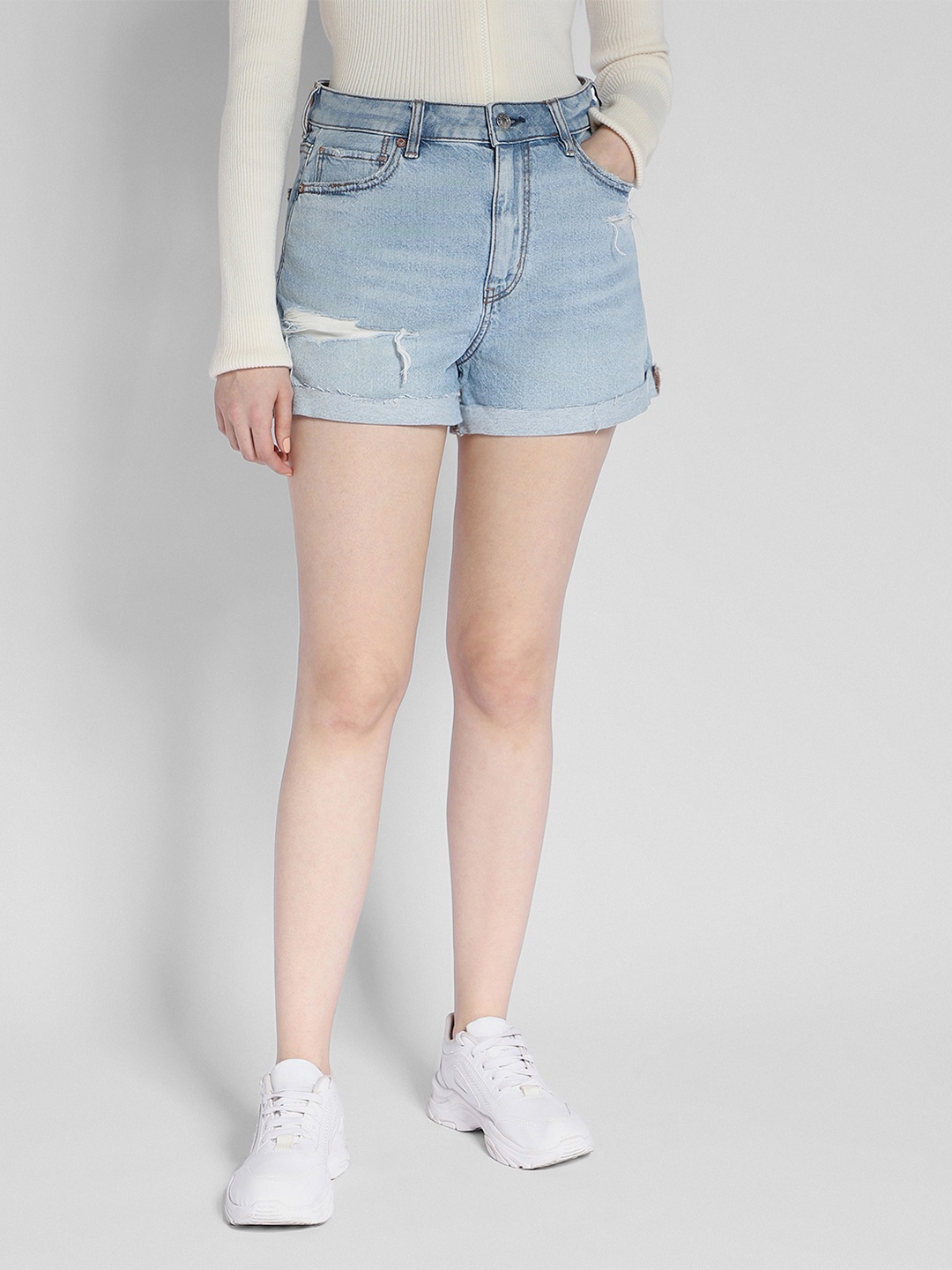 

AMERICAN EAGLE OUTFITTERS Women Washed Pure Cotton Denim Shorts, Blue