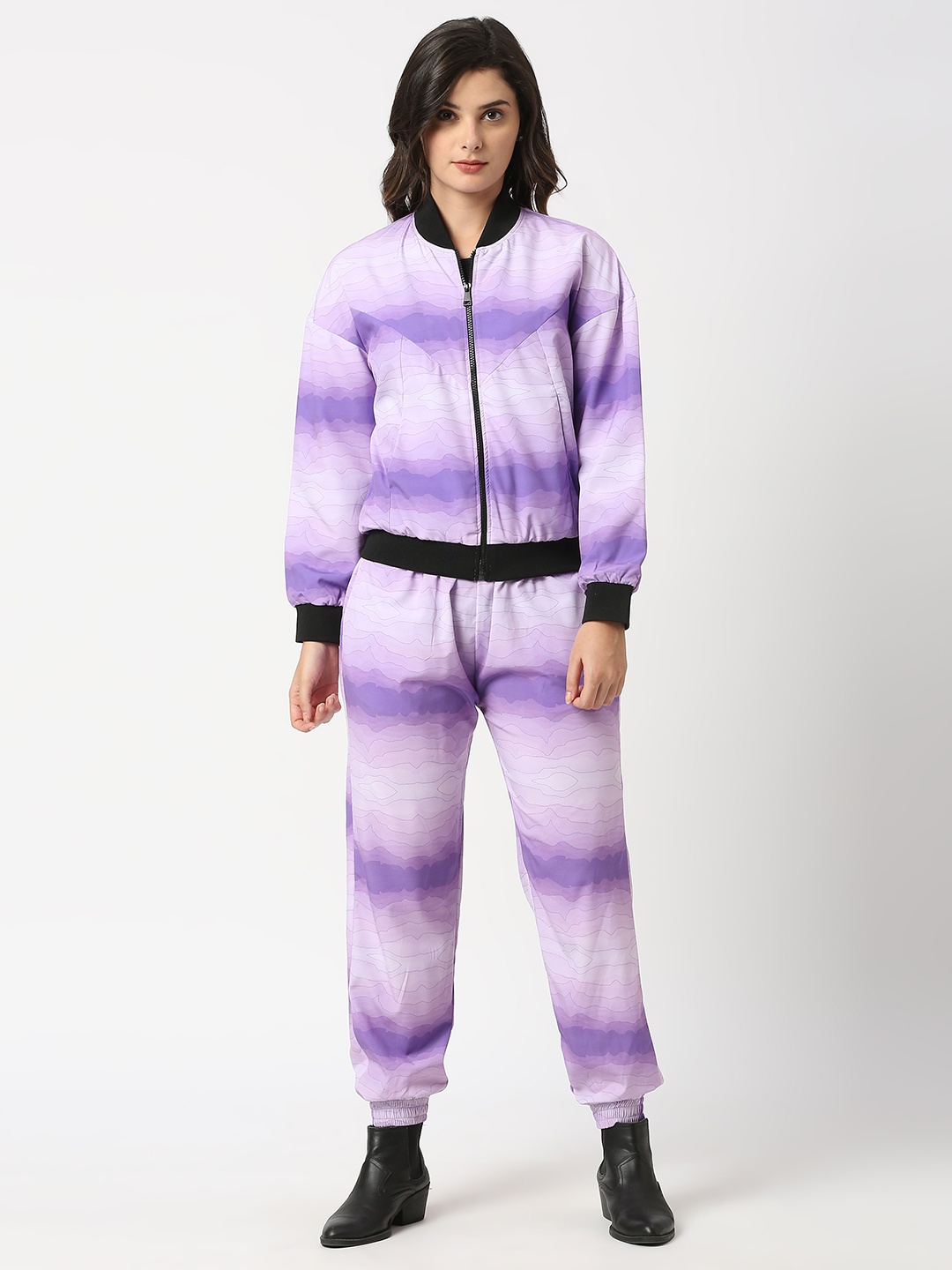 

ANWAIND Printed Mock Collar Jacket With Flared Joggers, Purple