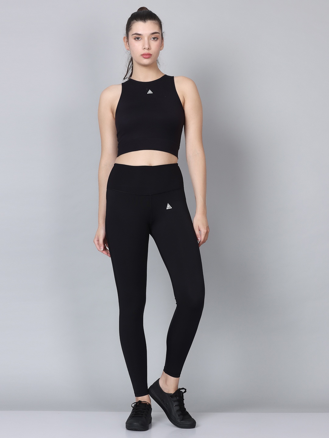 

Aesthetic Bodies Sleeveless Top With Trackpant, Black