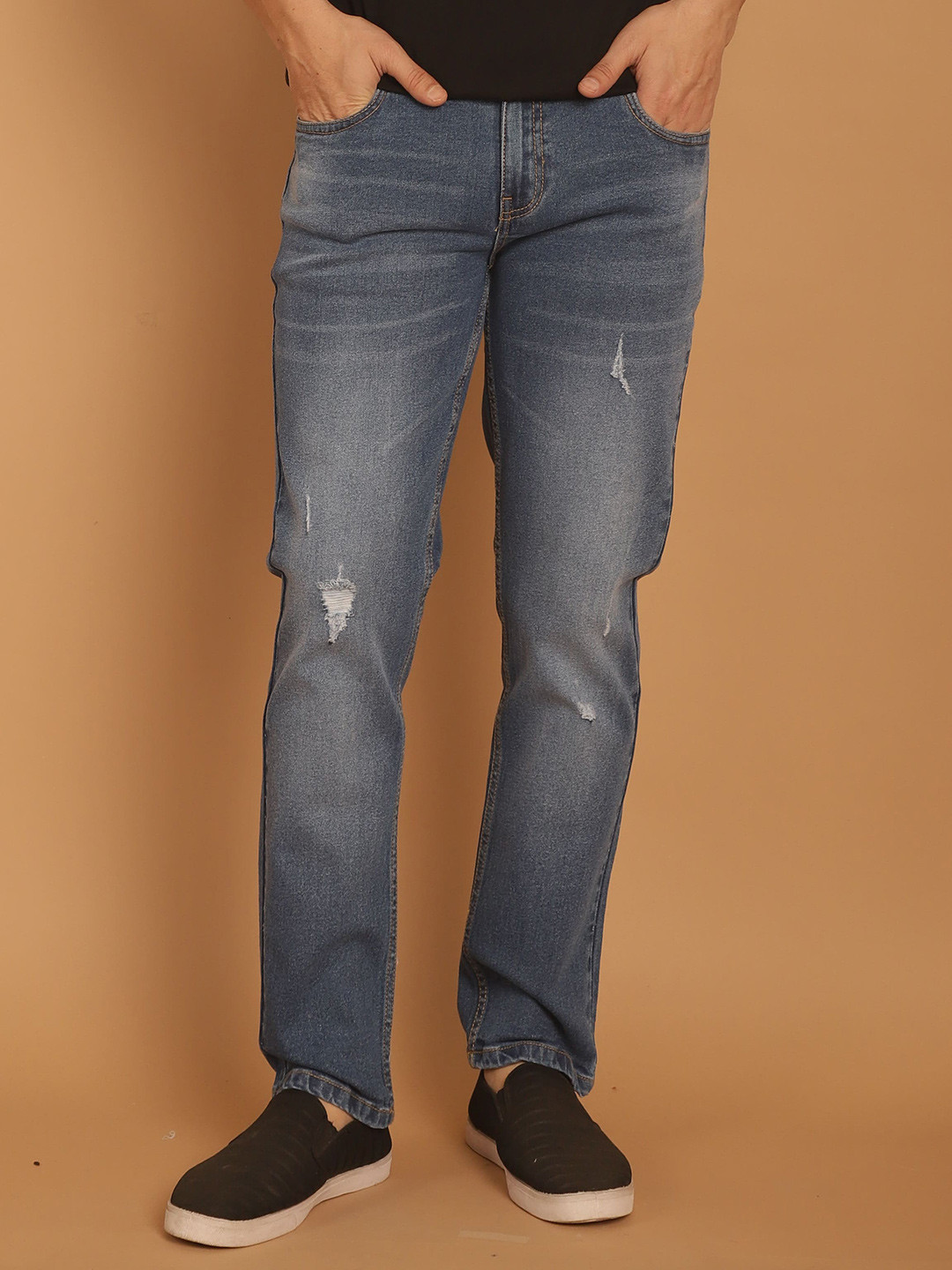 

The Roadster Lifestyle Co. Men Heavy Faded Mildly Distressed Stretchable Jeans, Blue