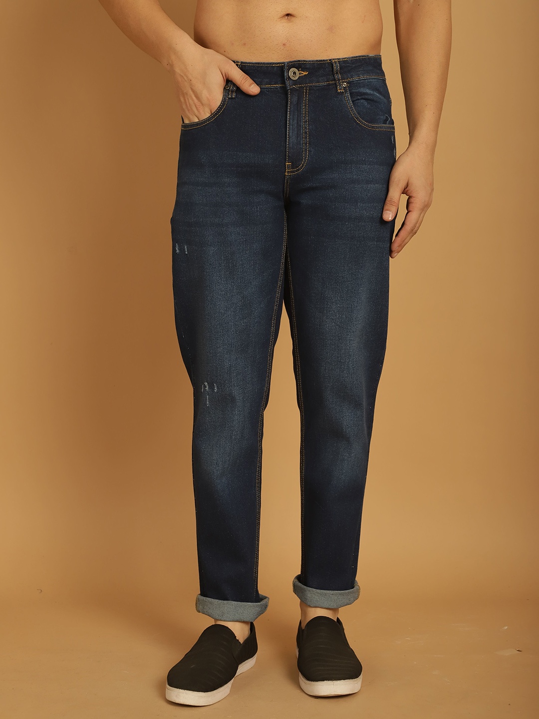 

The Roadster Lifestyle Co. Men Blue Clean Look Mid-Rise Stretchable Jeans
