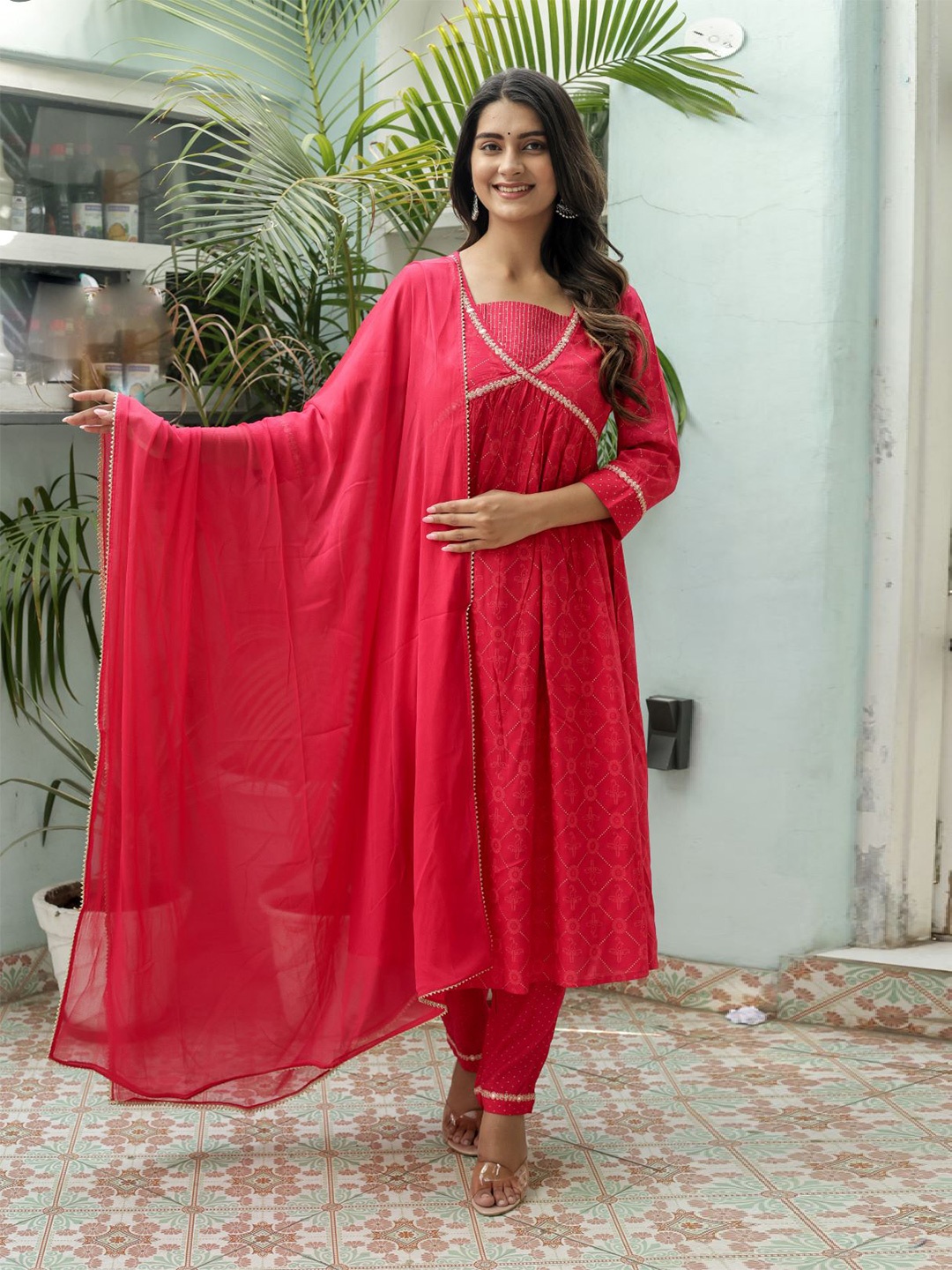 

Chandbaali Square Neck Floral Printed Empire Kurta with Trousers & Dupatta, Red