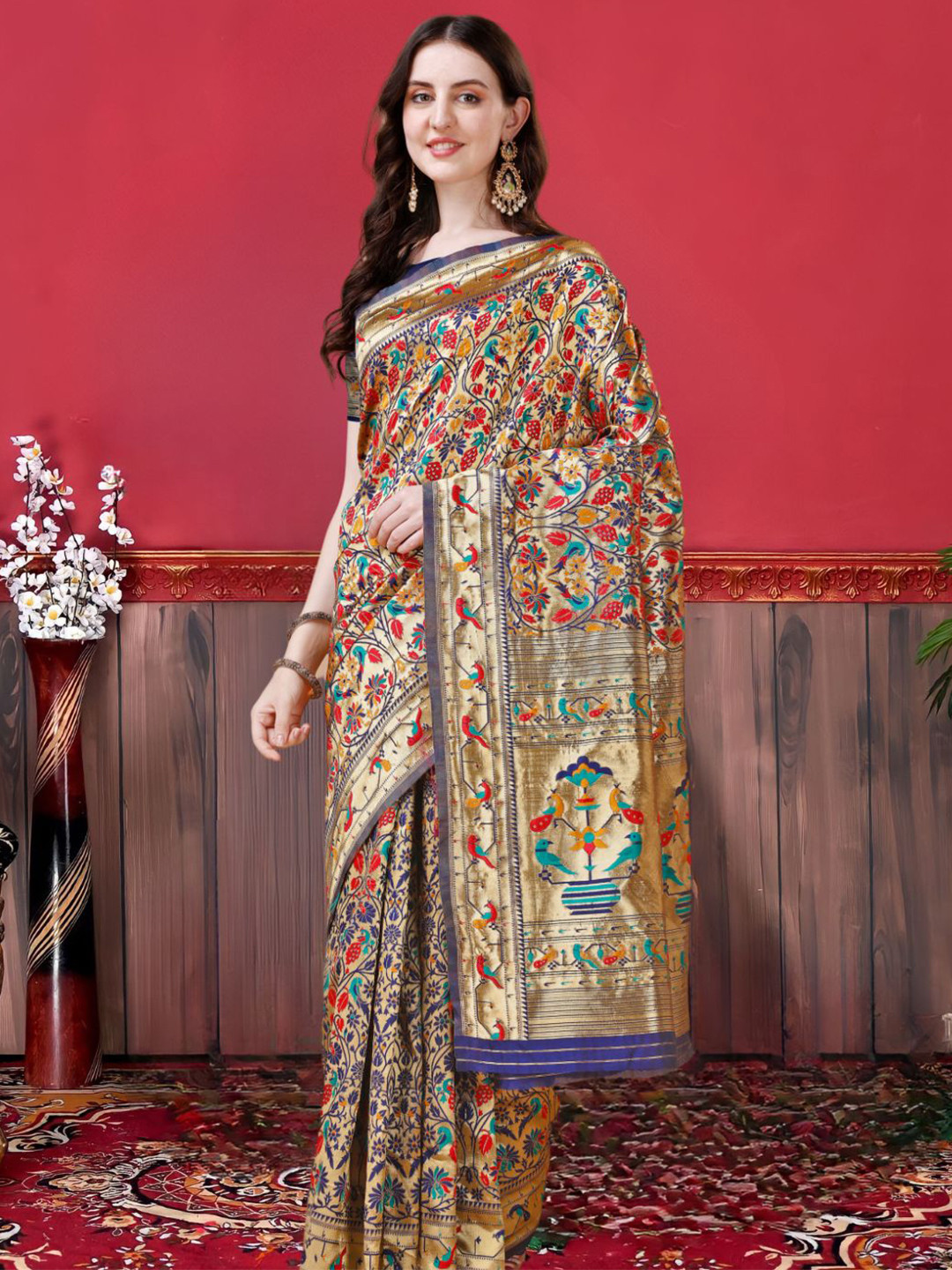 

MAGMINA Floral Woven Design Zari Silk Paithani Saree, Navy blue