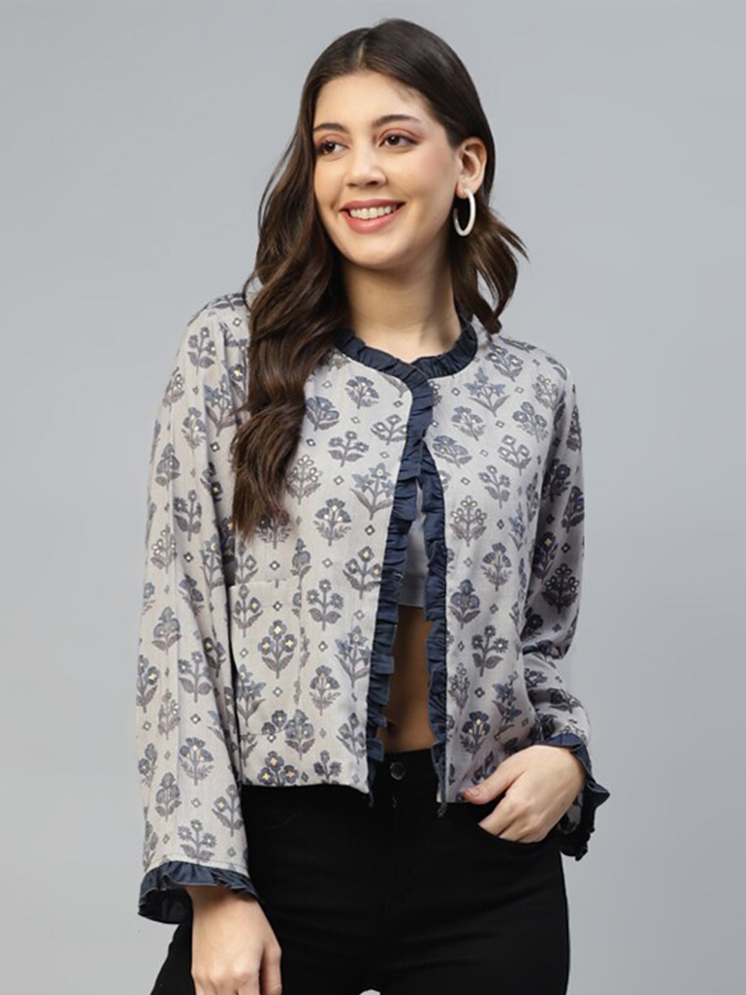 

DEEBACO Ethnic Motifs Printed Button Shrug, Grey