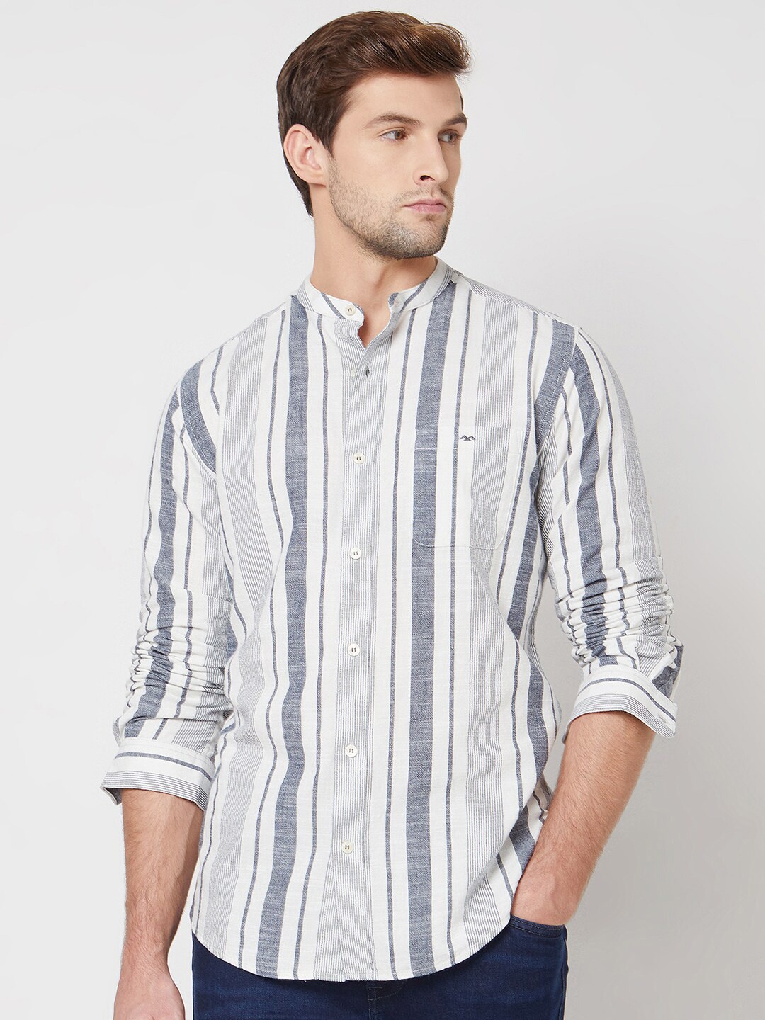

Mufti Slim Fit Opaque Striped Cotton Casual Shirt, Navy blue