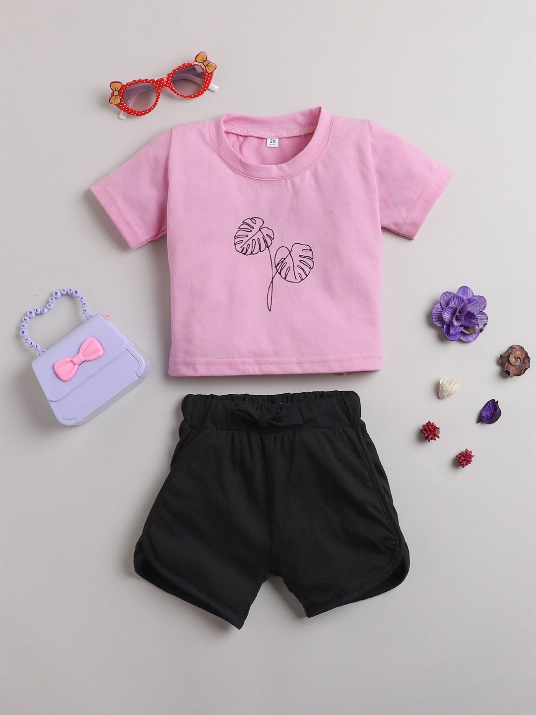 

Lil homies Girls Tropical Printed T-shirt With Shorts, Pink