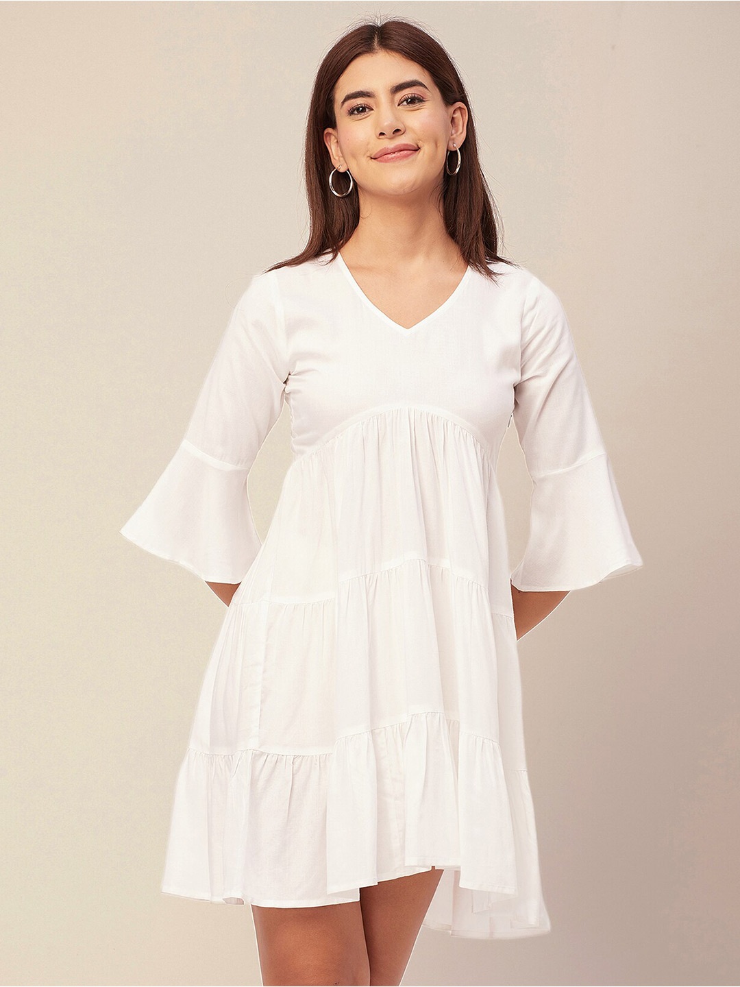 

Moomaya V Neck Bell Sleeve Tired Dress, White