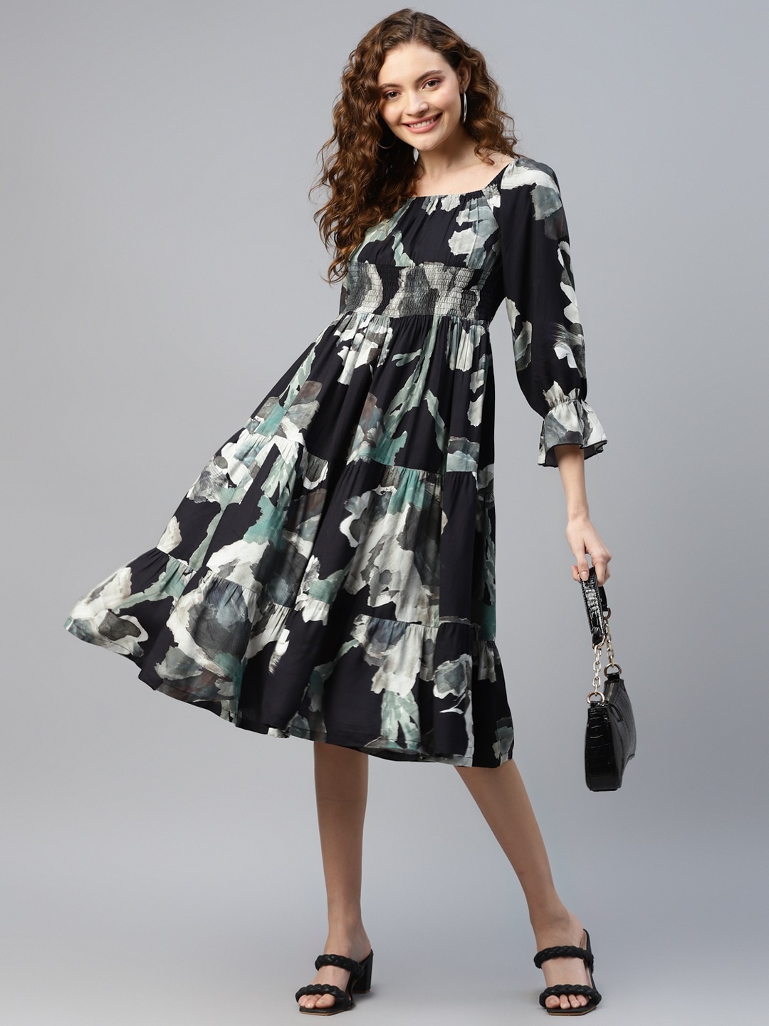 

DEEBACO Abstract Print Square Neck Puff Sleeves Empire Midi Dress, Black