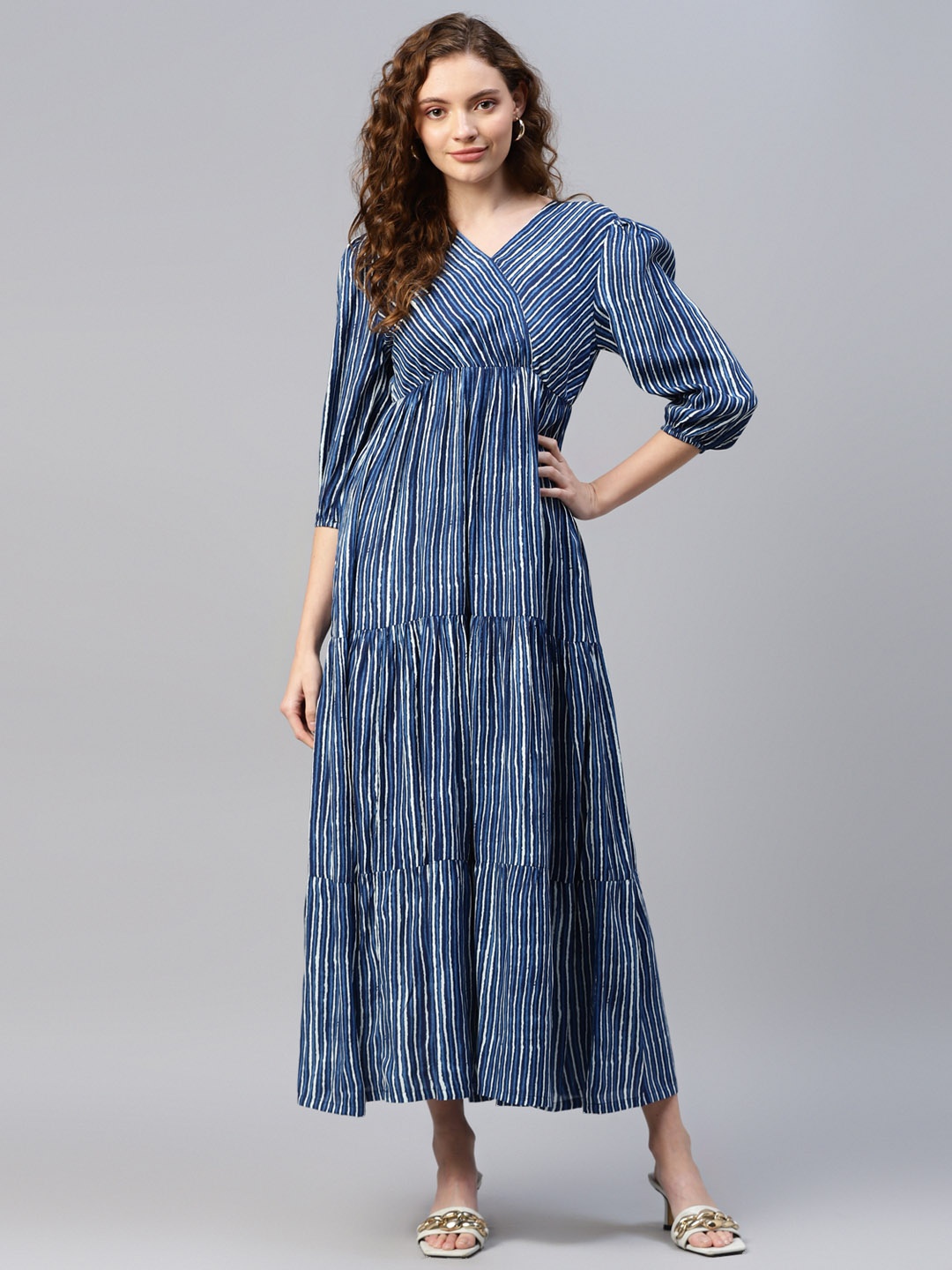 

DEEBACO Striped Printed V-Neck A-Line Dress, Blue