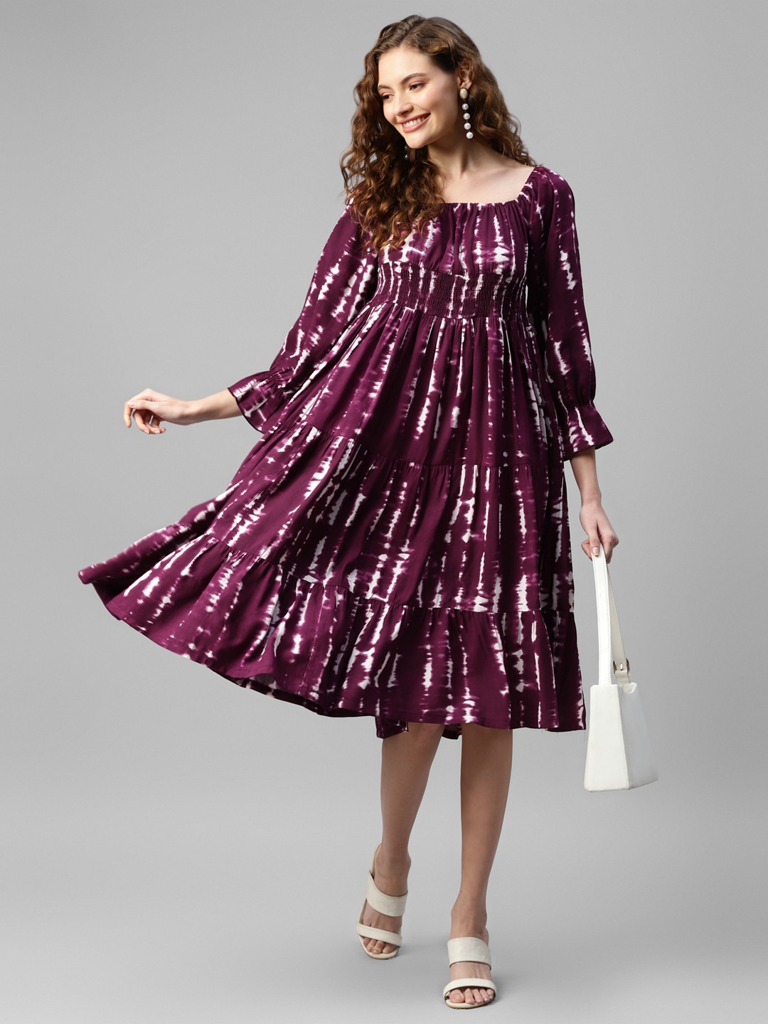 

DEEBACO Square Neck Bell Sleeves Tie and Dye Printed A-Line Opaque Casual Dress, Maroon