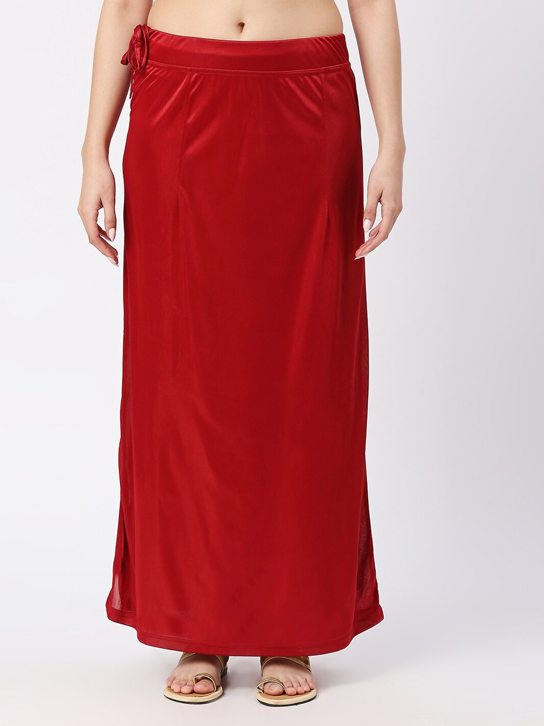 

FEMMIBELLA Mid-Rise Satin Saree Shapewear, Maroon