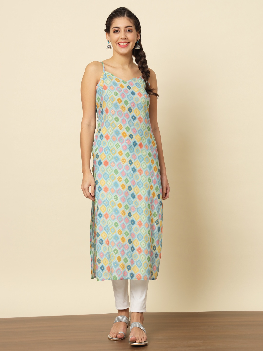 

Meeranshi Geometric Printed Shoulder Straps Pure Silk Kurta, Blue