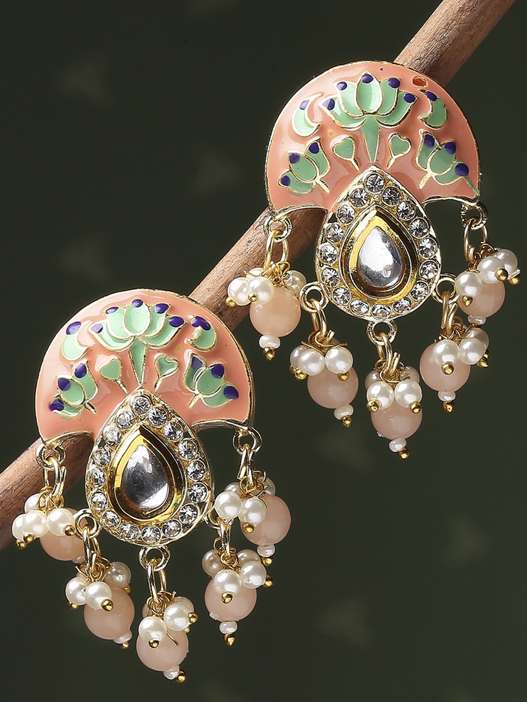 

OOMPH Kundan Drop Earrings, Gold