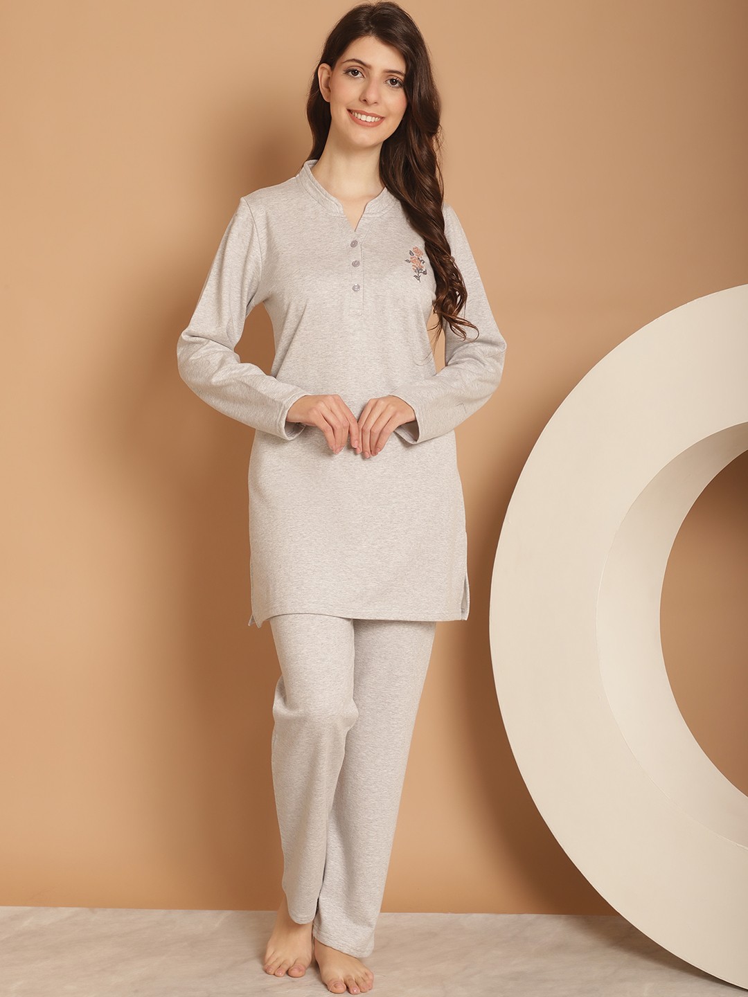 

Aerowarm Mandarin Collar Night suit, Grey