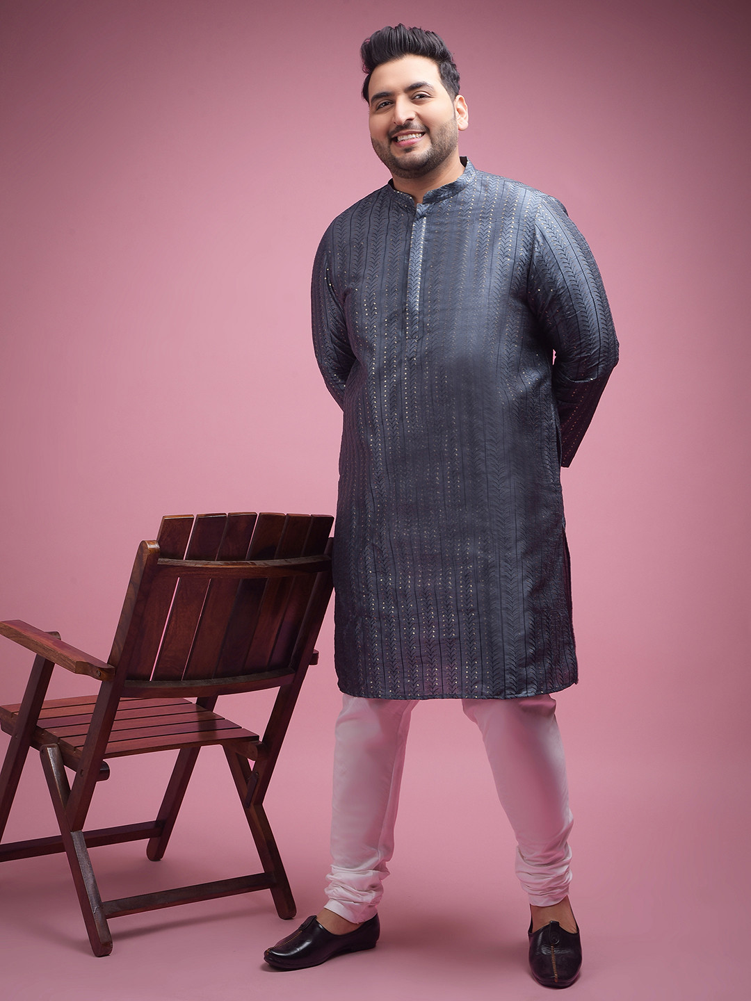 

Sztori Embroidered Sequinned Thread Work Straight Kurta with Pyjama, Grey