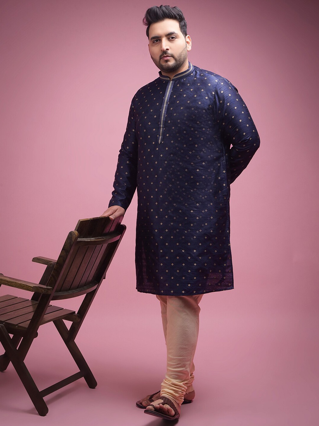 

Sztori Woven Design Band collar Long Sleeves Straight Kurta with Pyjama, Navy blue