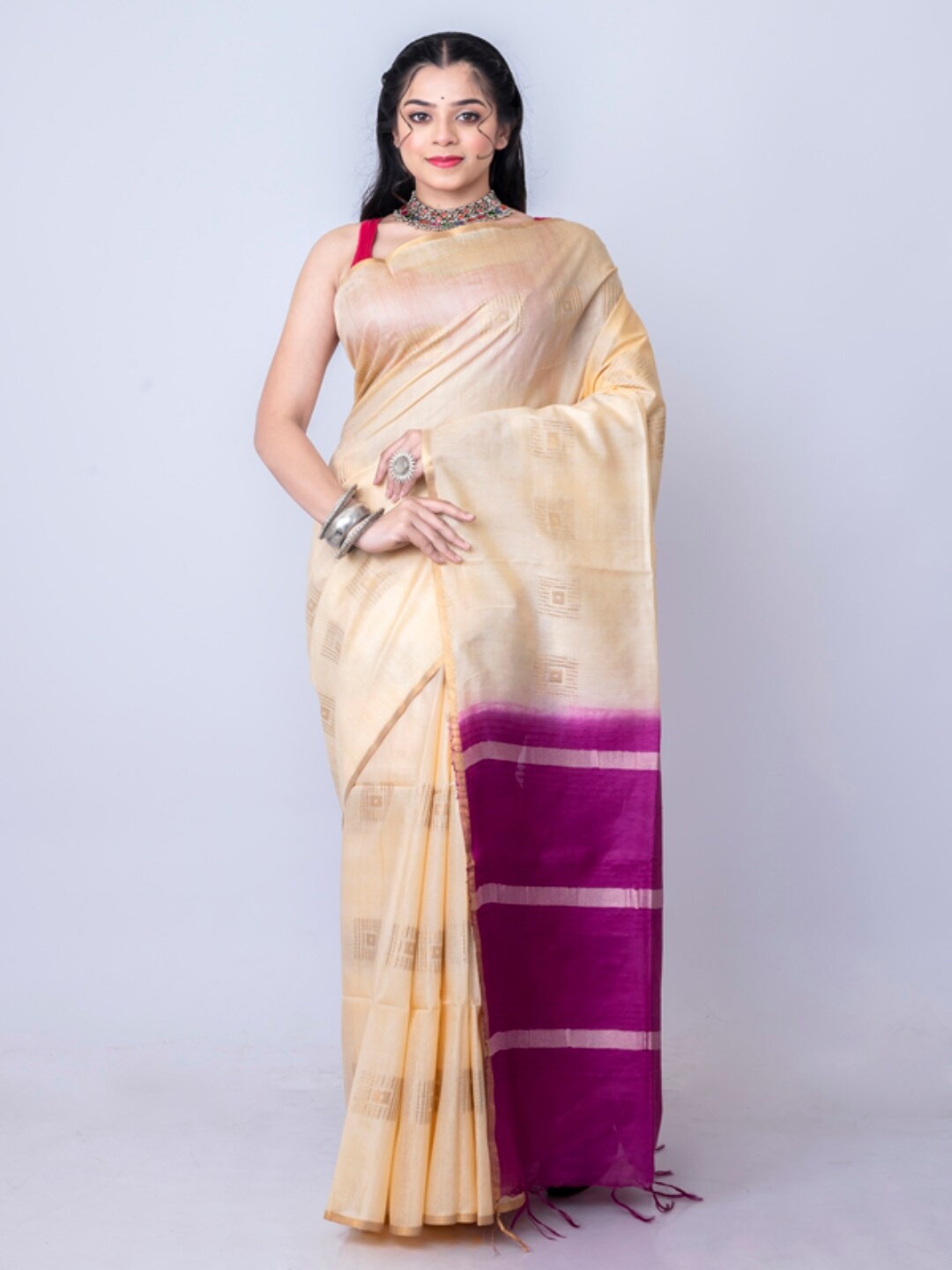 

Morchari Ethnic Motifs Woven Design Zari Bhagalpuri Saree, Beige