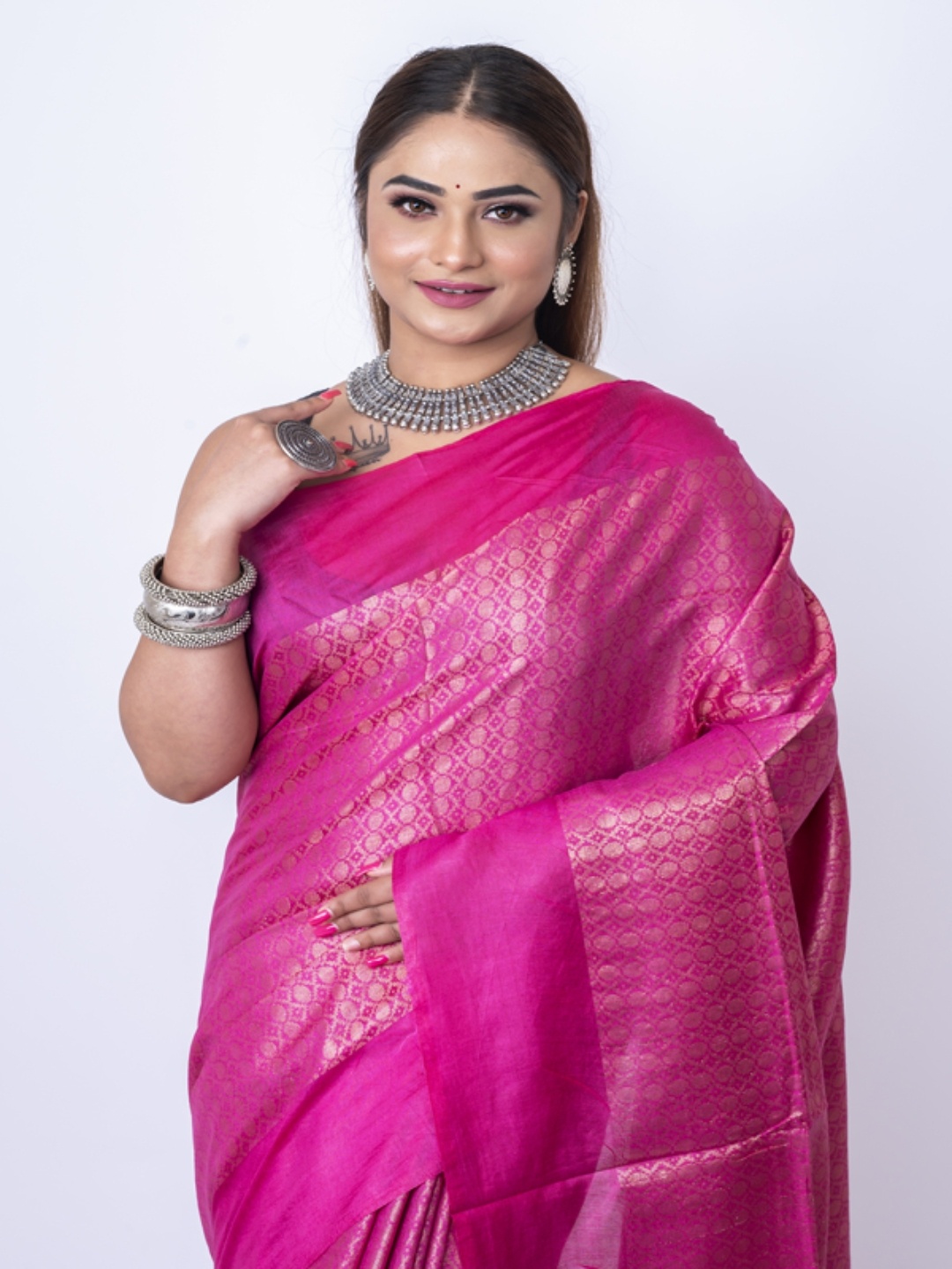 

Morchari Ethnic Motifs Woven Design Zari Bhagalpuri Saree, Pink